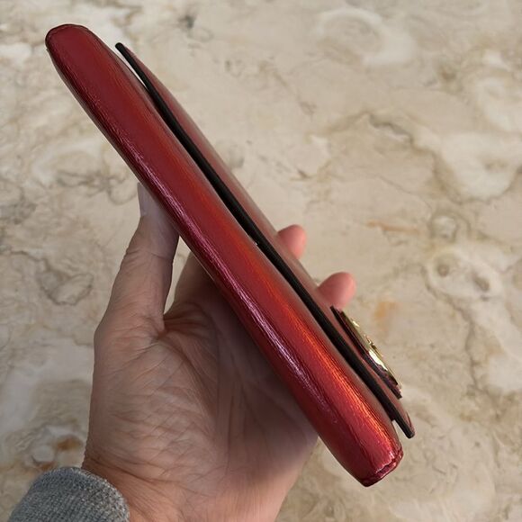 GUCCI Red Shiny Leather Interlocking G Heart Flap Long Wallet - Picture 8 of 14